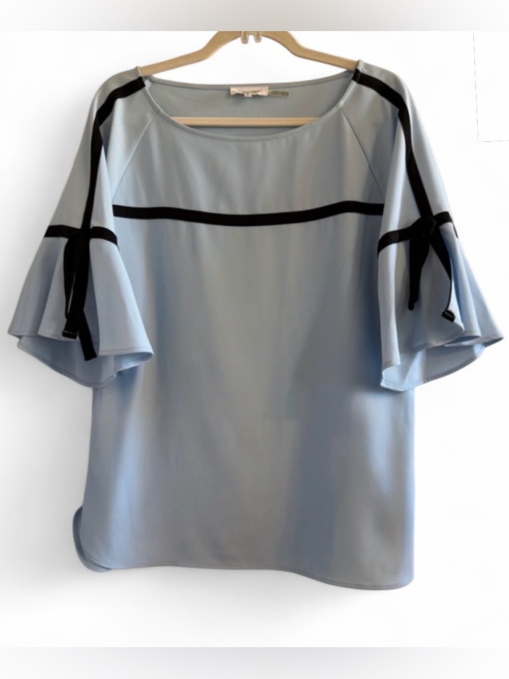 Calvin Klein Contrast Trim Light Blue Pullover Blouse Size Small
